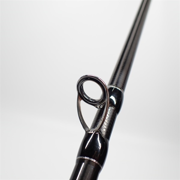 ビームス クローラ８・３Ｌ＋